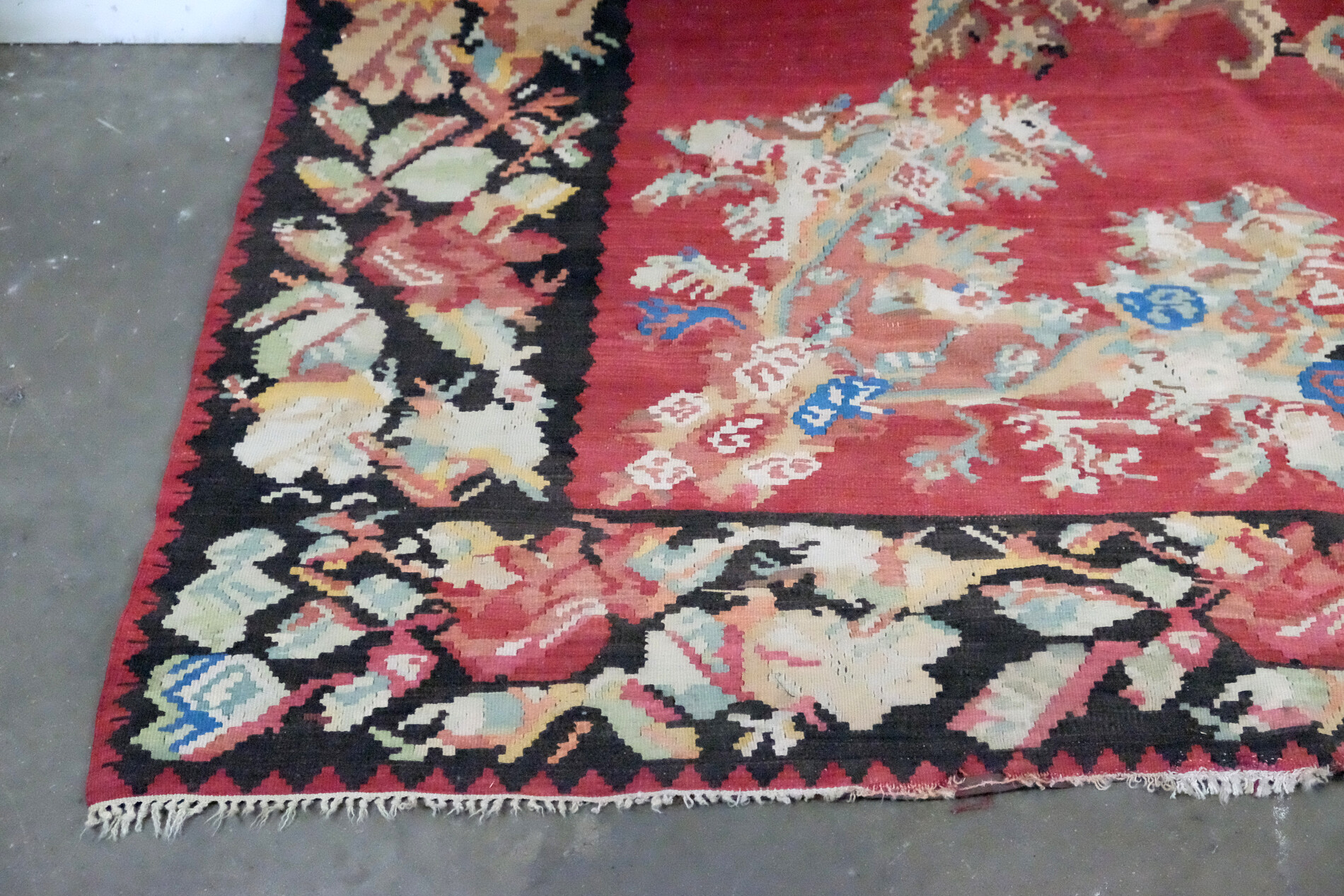Fine large rose kilim, Karabach 