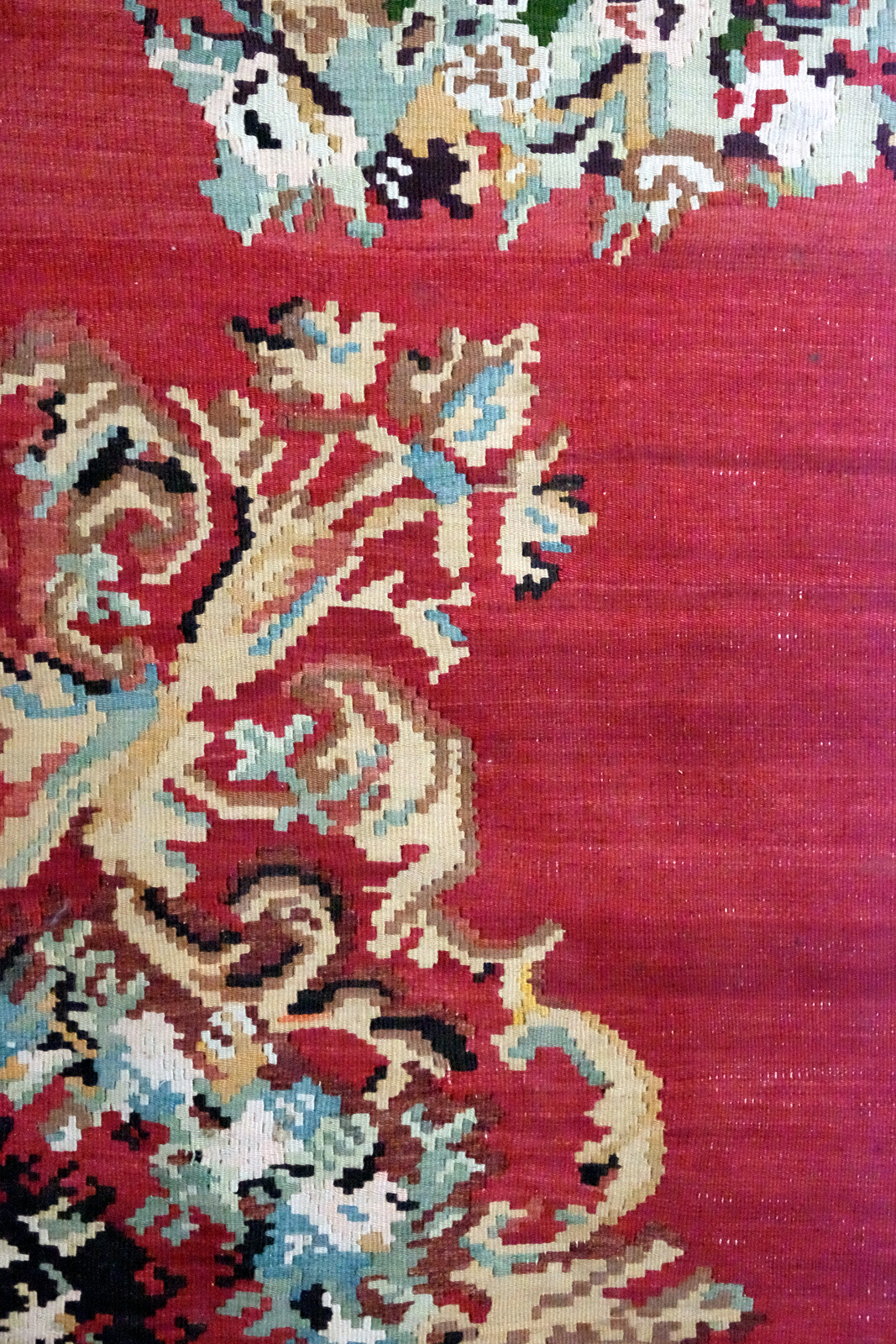 Fine large rose kilim, Karabach 