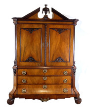 Fine Mahogany Cabinet 1790 