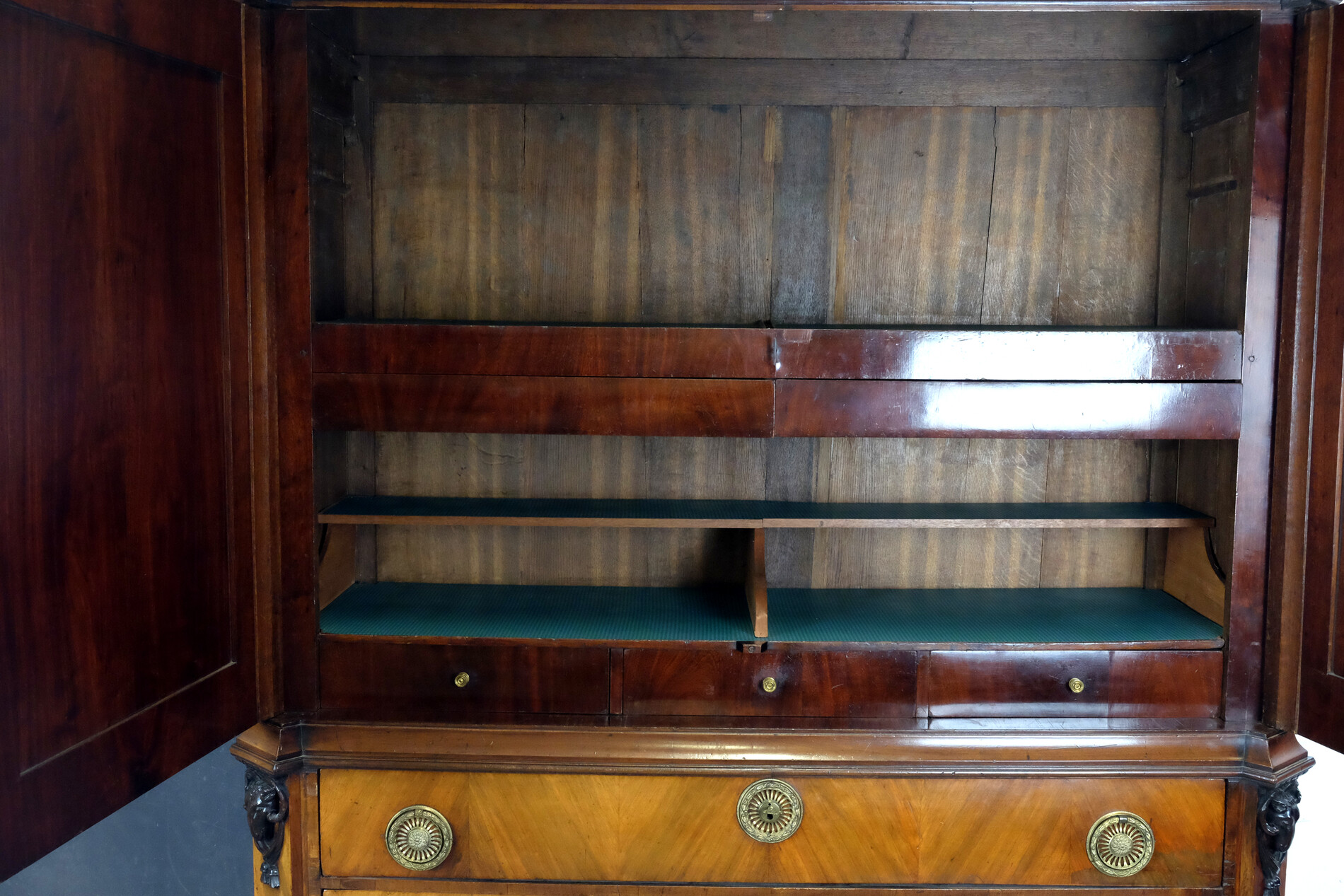 Fine Mahogany Cabinet 1790 