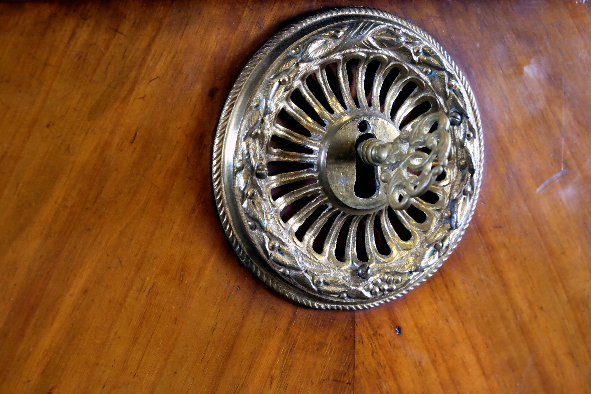 Fine Mahogany Cabinet 1790 