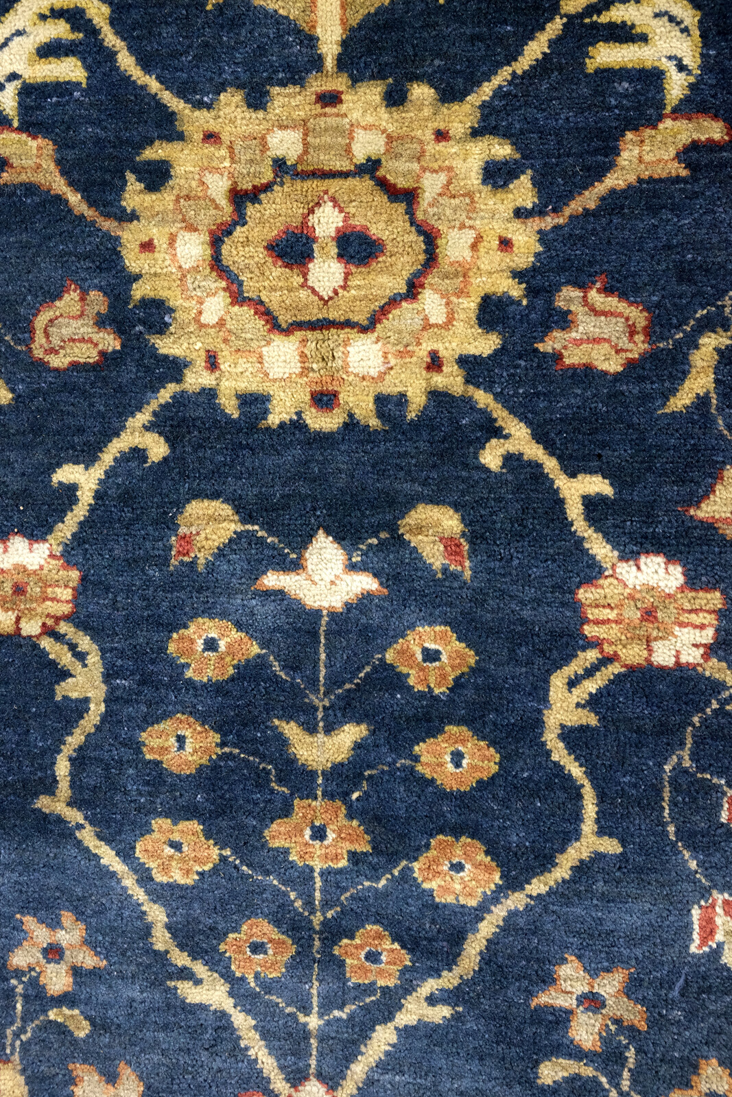 fine Ziegler Carpet. 
