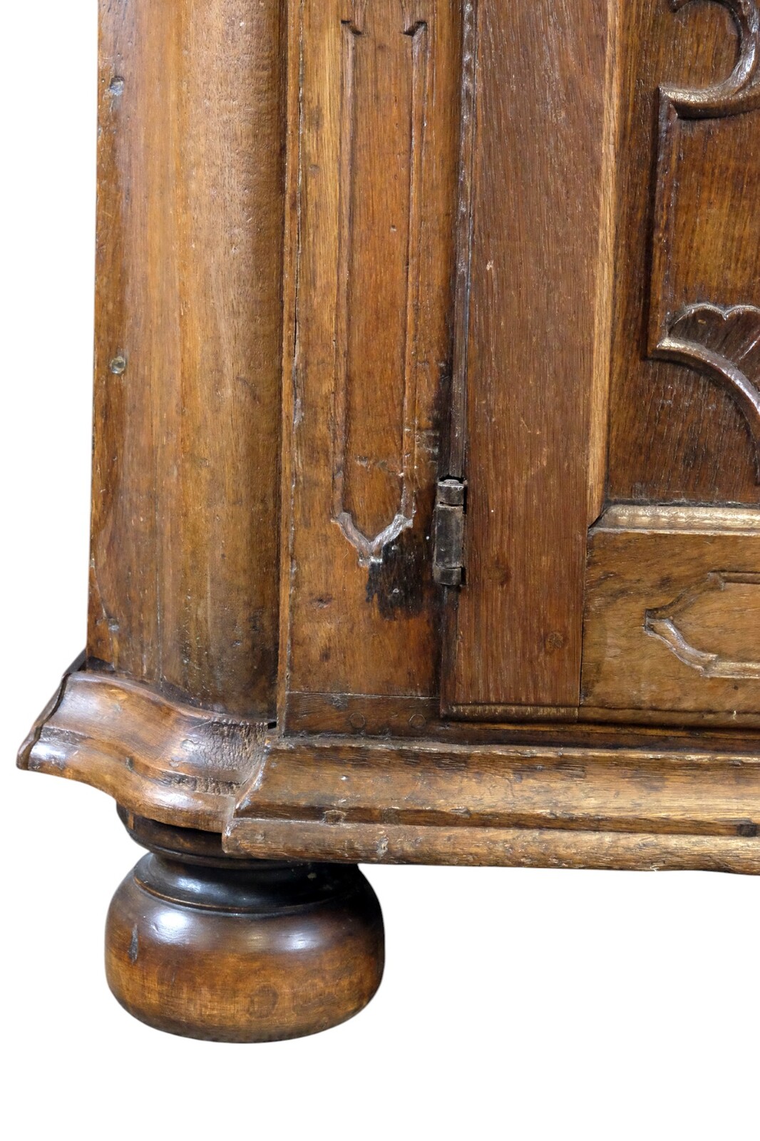 French cupboard