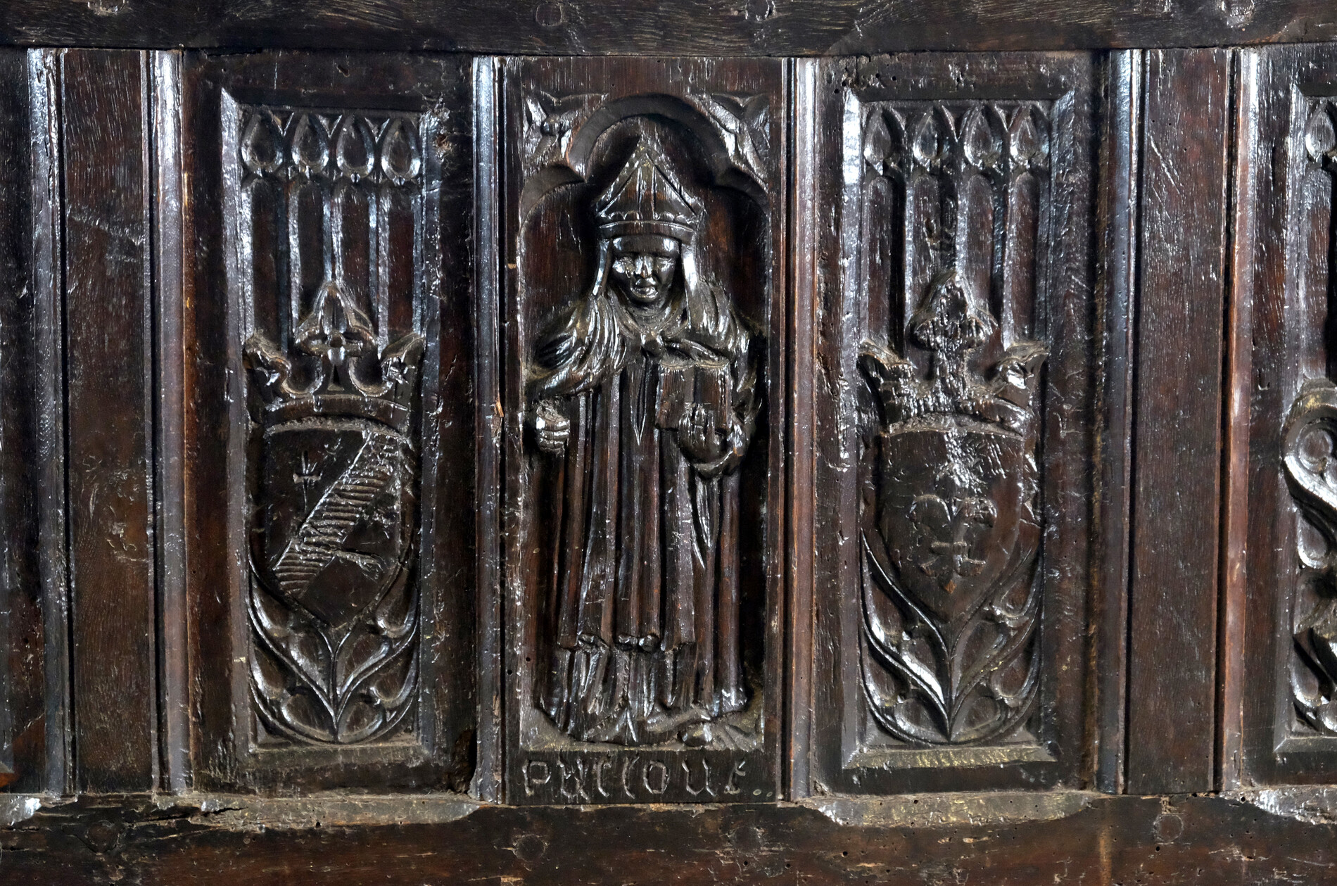 Gothic Chest 