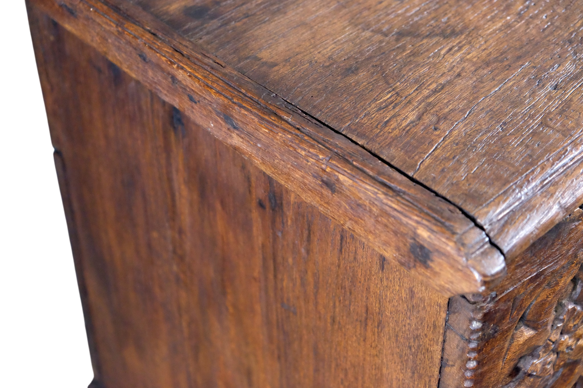 Gothic chest Oak 