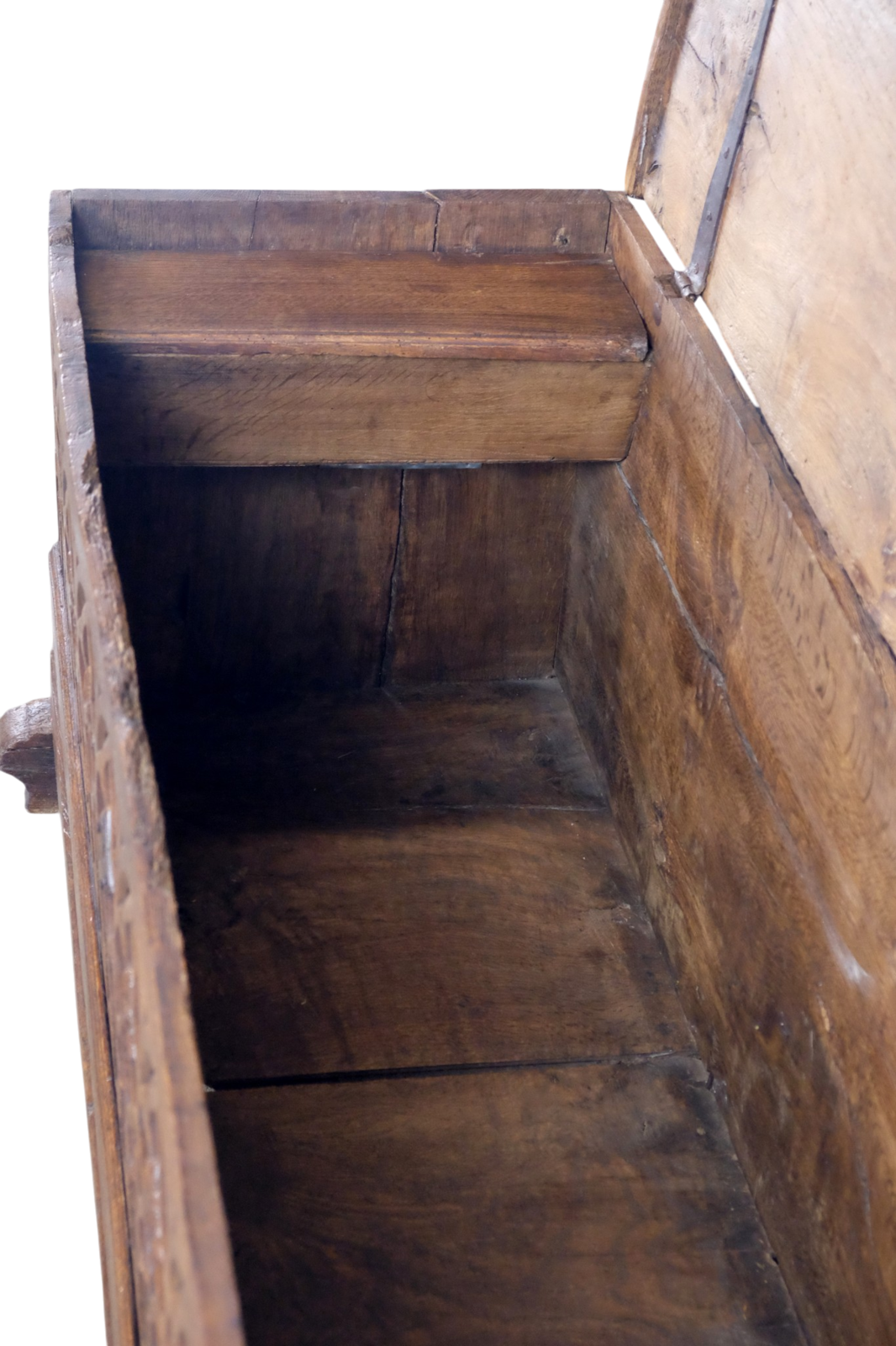 Gothic chest Oak 