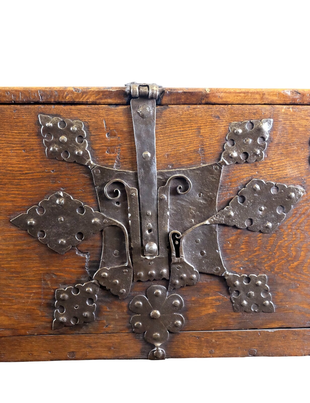 Gotic Stollentruhe