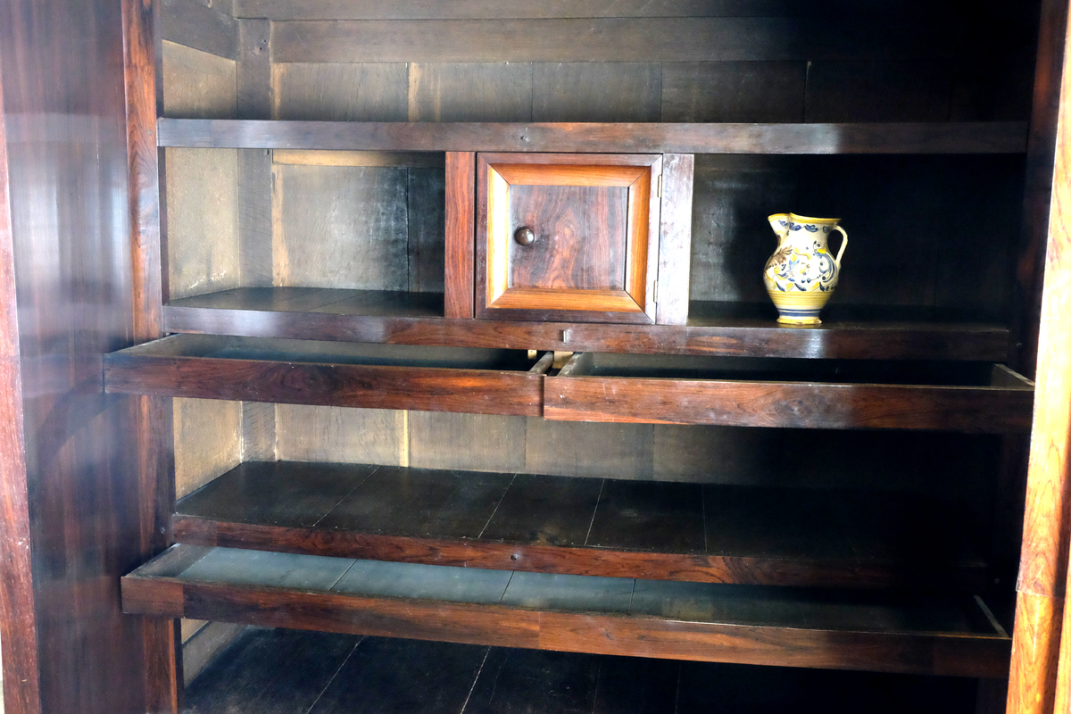 Rosewood Rankenkast 