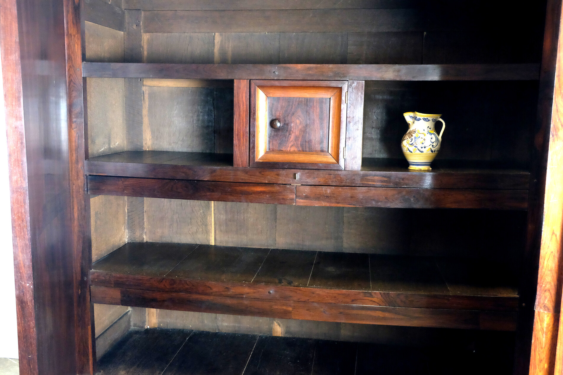 Rosewood Rankenkast 