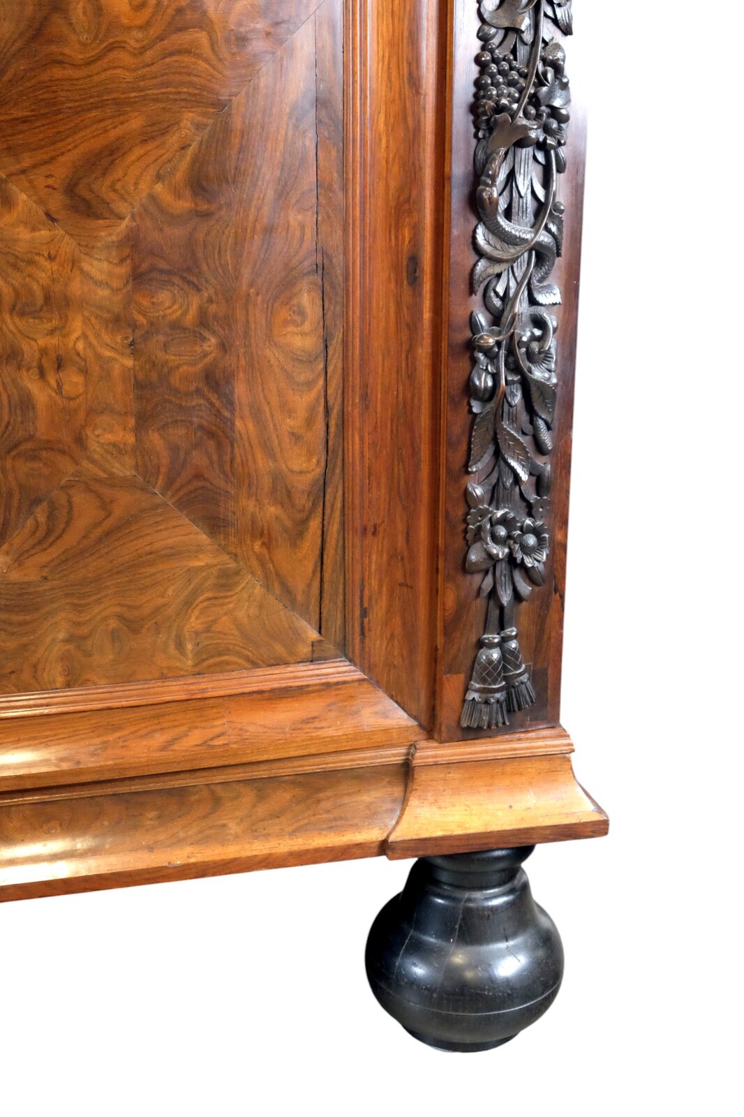 Rosewood Rankenkast 