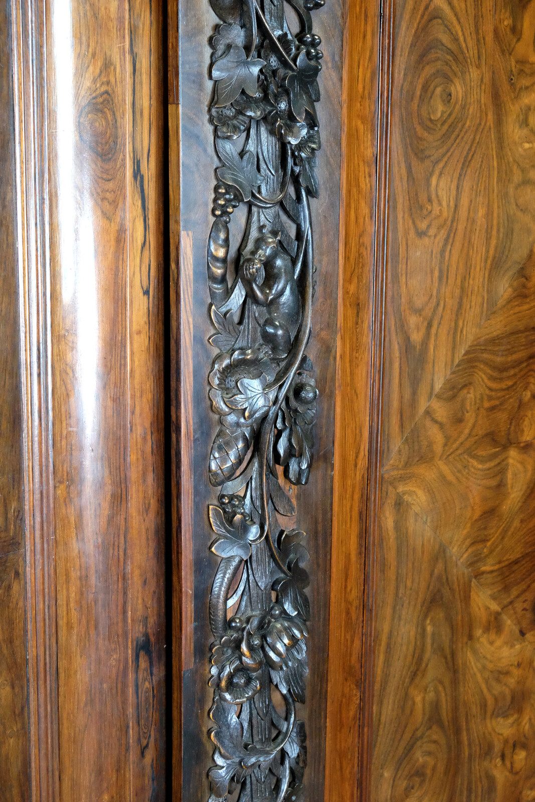 Rosewood Rankenkast 