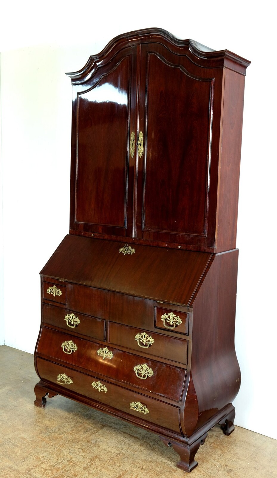 Secretary with writing flap in beautiful burr walnut.