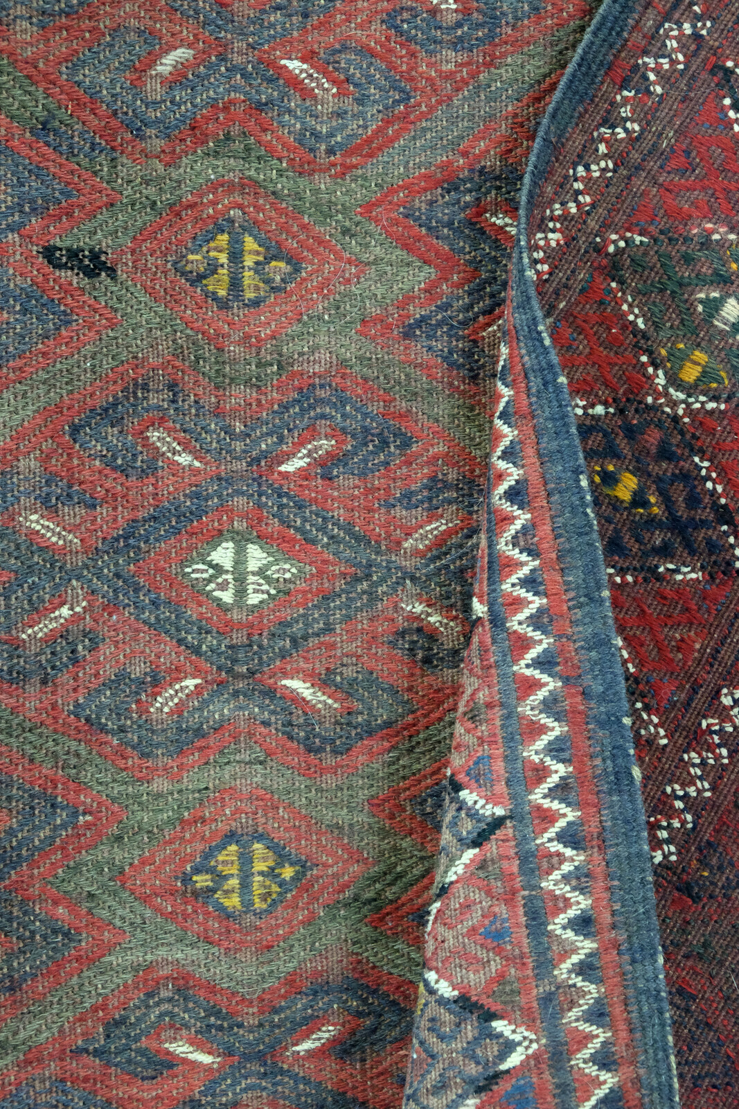 Soumack kelim Yomuth nomads