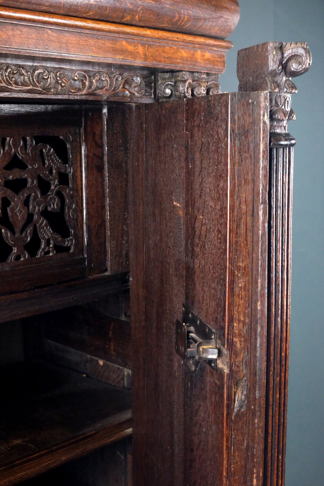 Traditional Friesland Cabinet 17th century.
