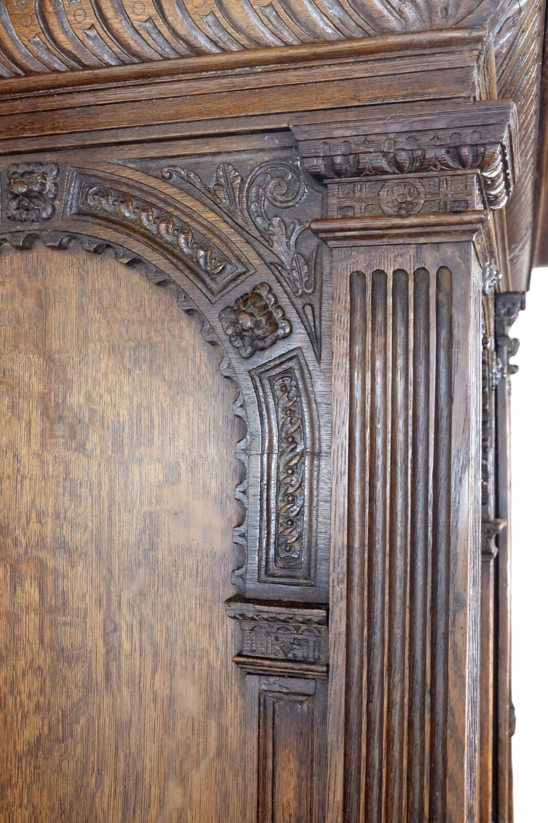 Utrecht Arched Cabinet