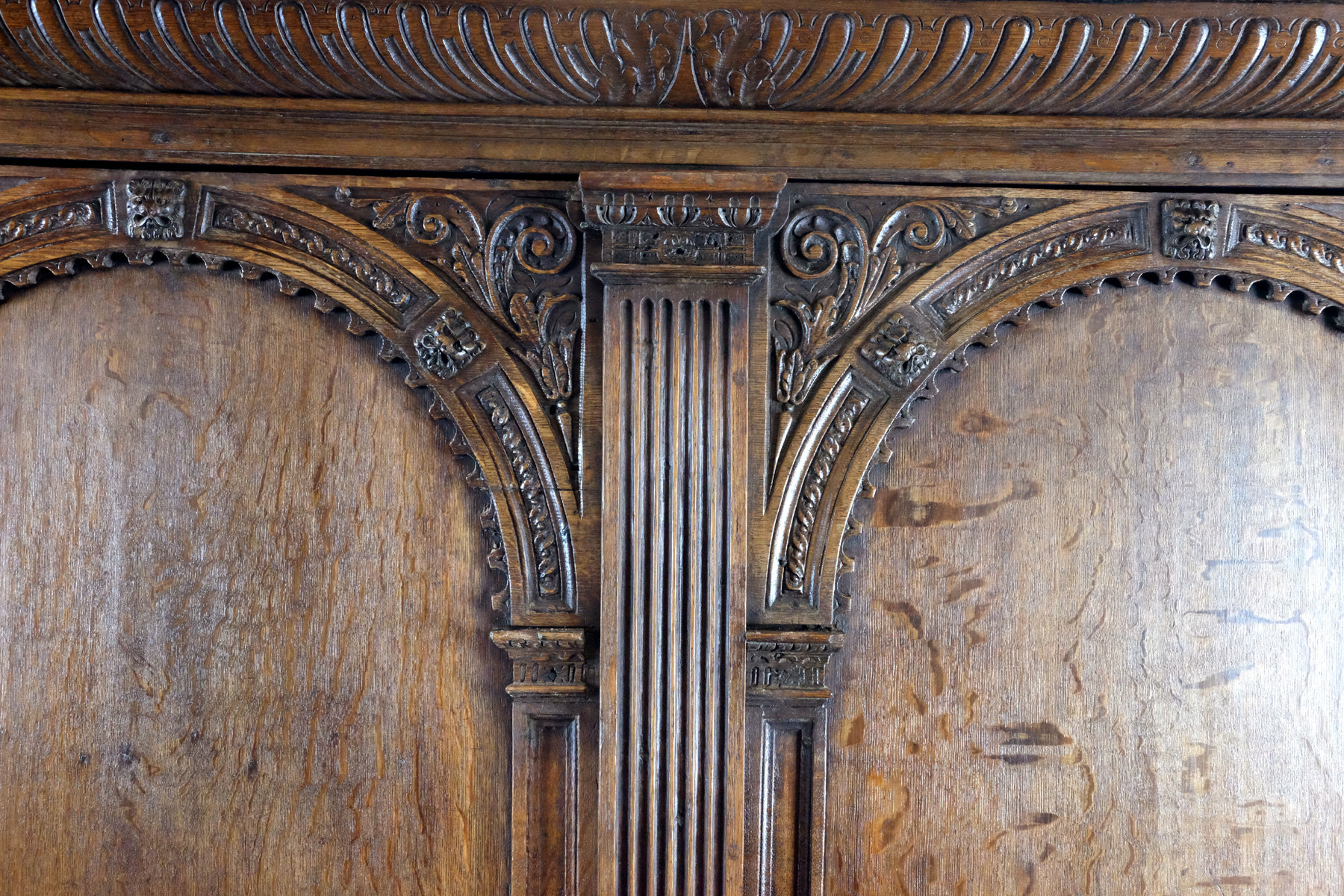 Utrecht Arched Cabinet