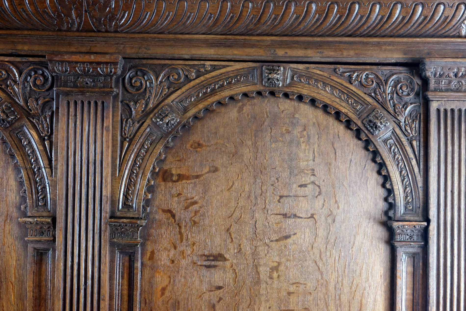 Utrecht Arched Cabinet