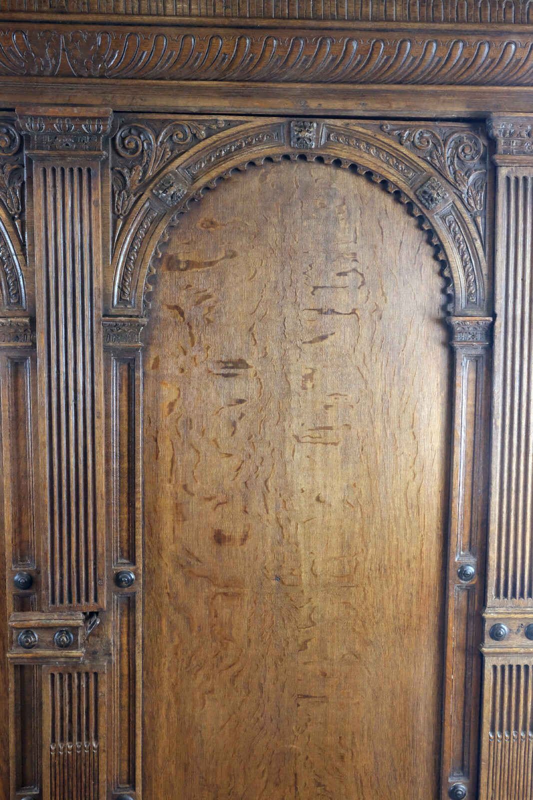 Utrecht Arched Cabinet