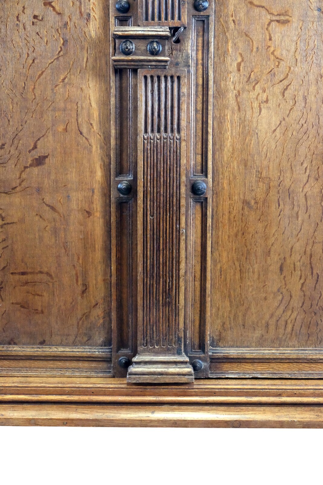 Utrecht Arched Cabinet