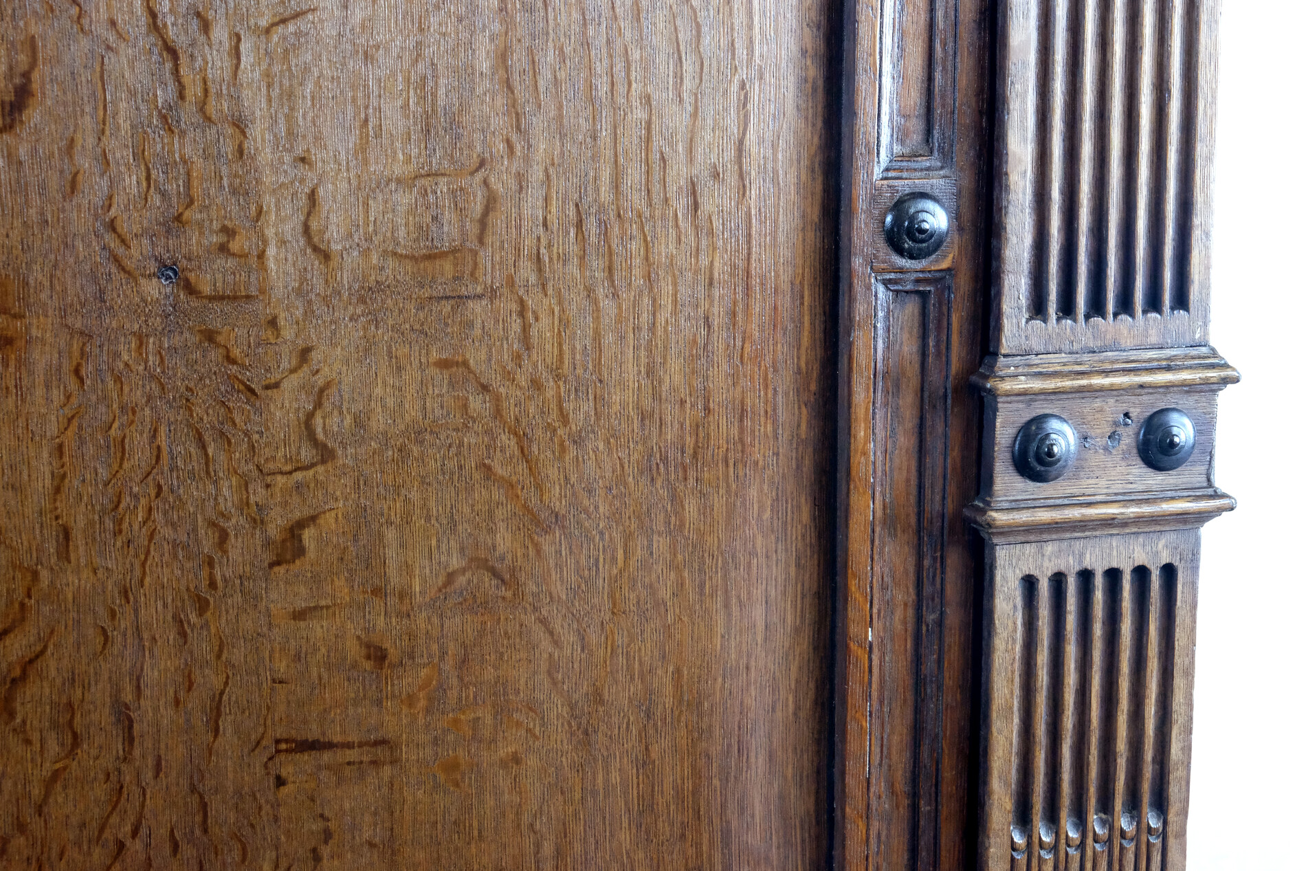 Utrecht Arched Cabinet