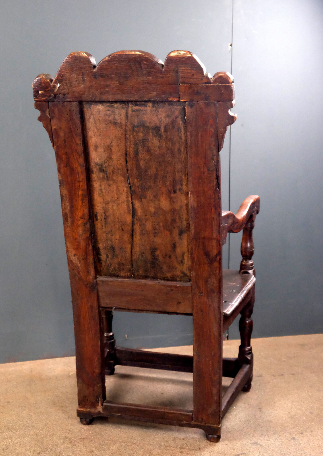 wainscot Chair 17th century 
