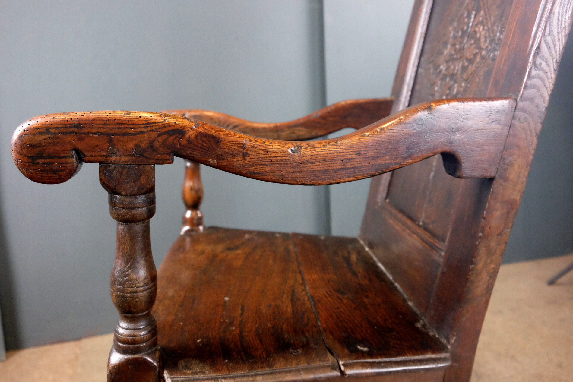 wainscot Chair 17th century 
