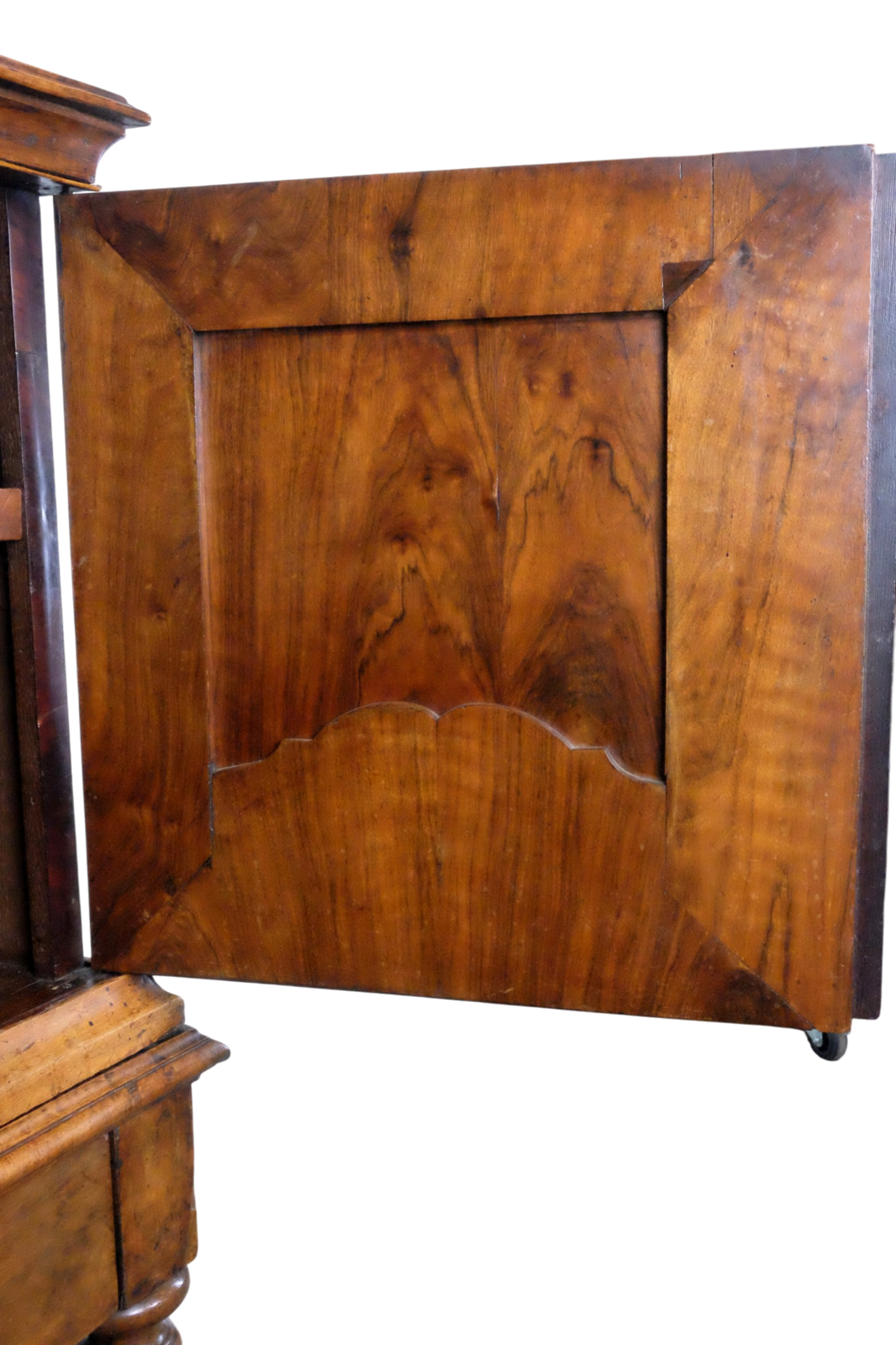 William & Mary Dutch Table Cabinet